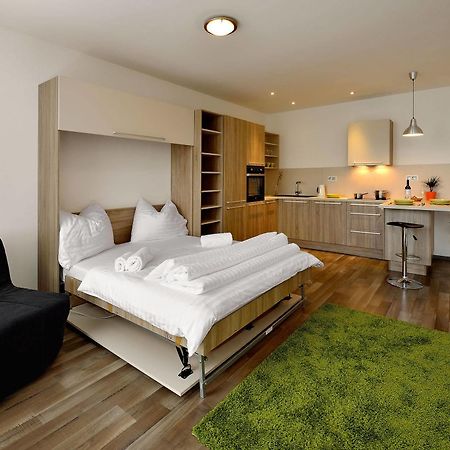 Ambiente Serviced Apartments - Dunajska Bratysława Zewnętrze zdjęcie