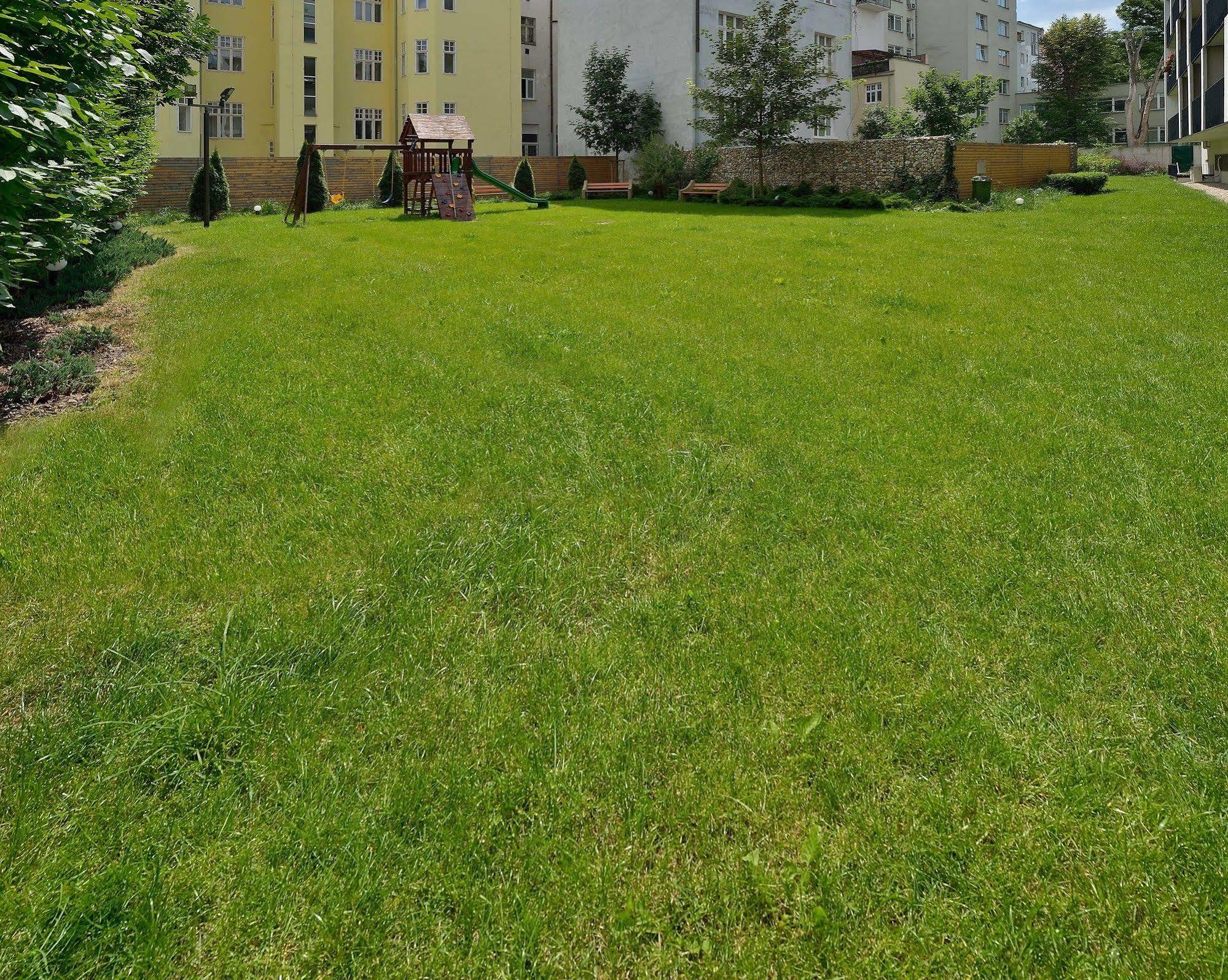 Ambiente Serviced Apartments - Dunajska Bratysława Zewnętrze zdjęcie