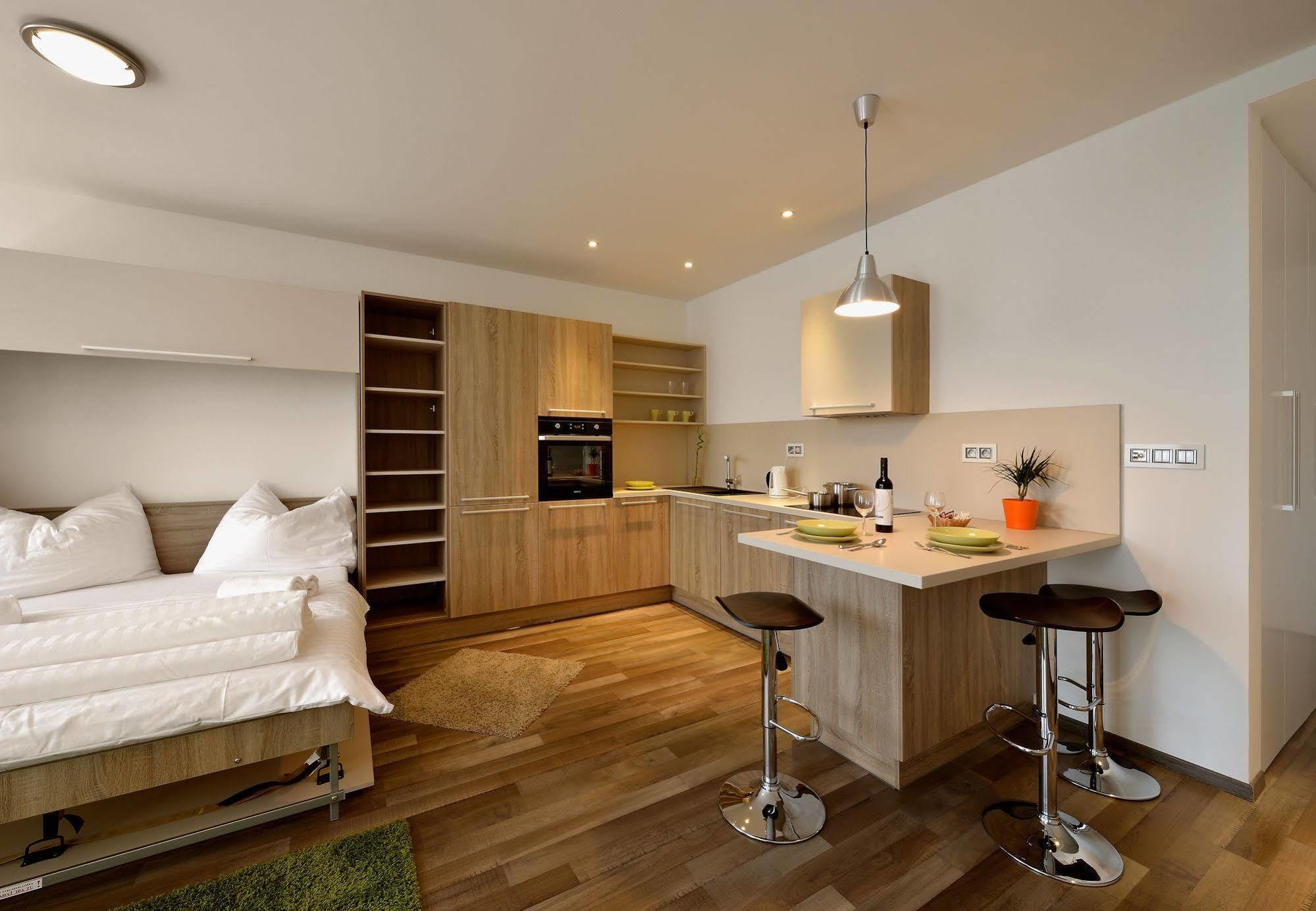 Ambiente Serviced Apartments - Dunajska Bratysława Zewnętrze zdjęcie