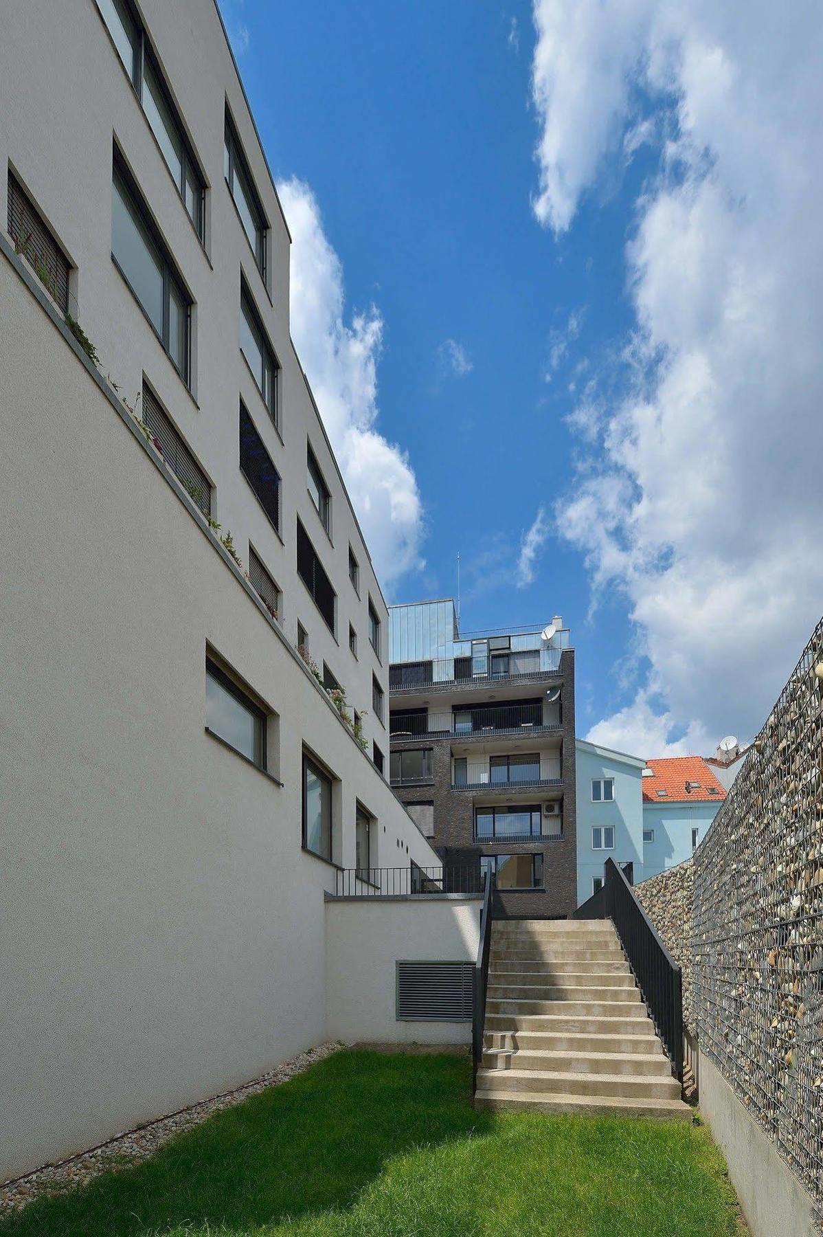 Ambiente Serviced Apartments - Dunajska Bratysława Zewnętrze zdjęcie